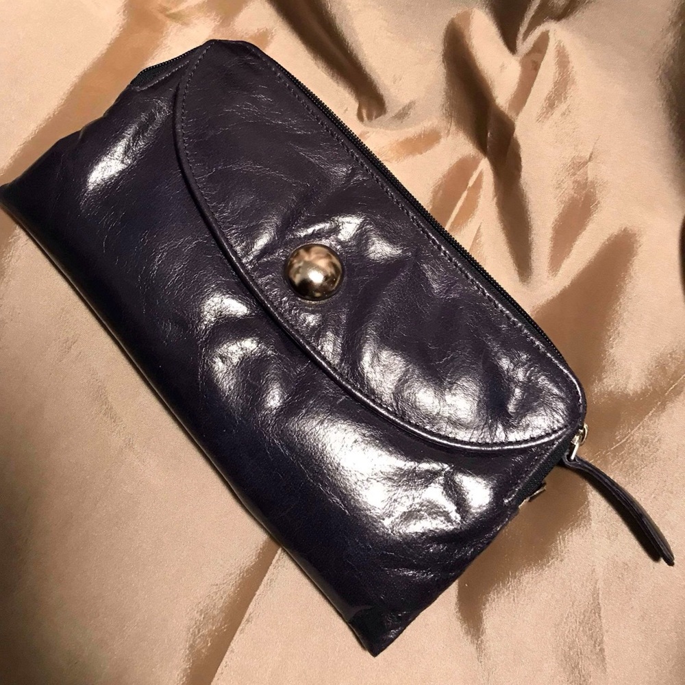Elegant  Leather Clutch